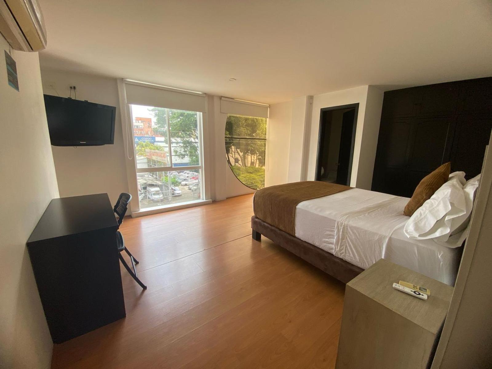 Hotel Metropolis Plaza Cali Exteriör bild